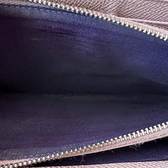 Bulgari Dusty Pink Leather Wallet - Picture 7 of 12